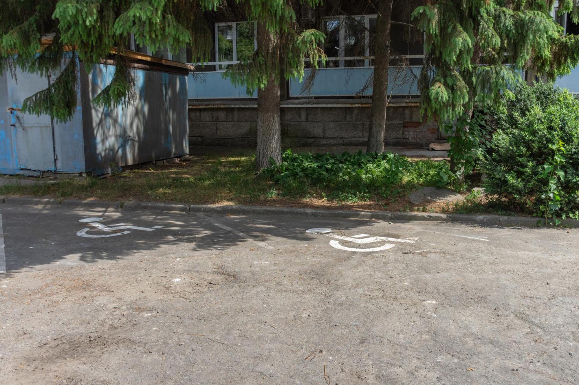 Kremin Hotel クレメンチューク エクステリア 写真